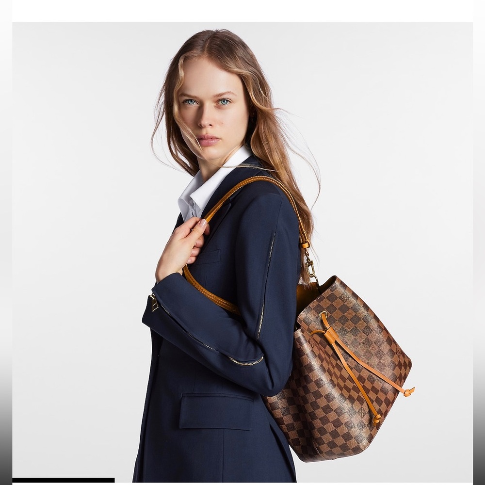 Louis Vuitton Neo Noe MM